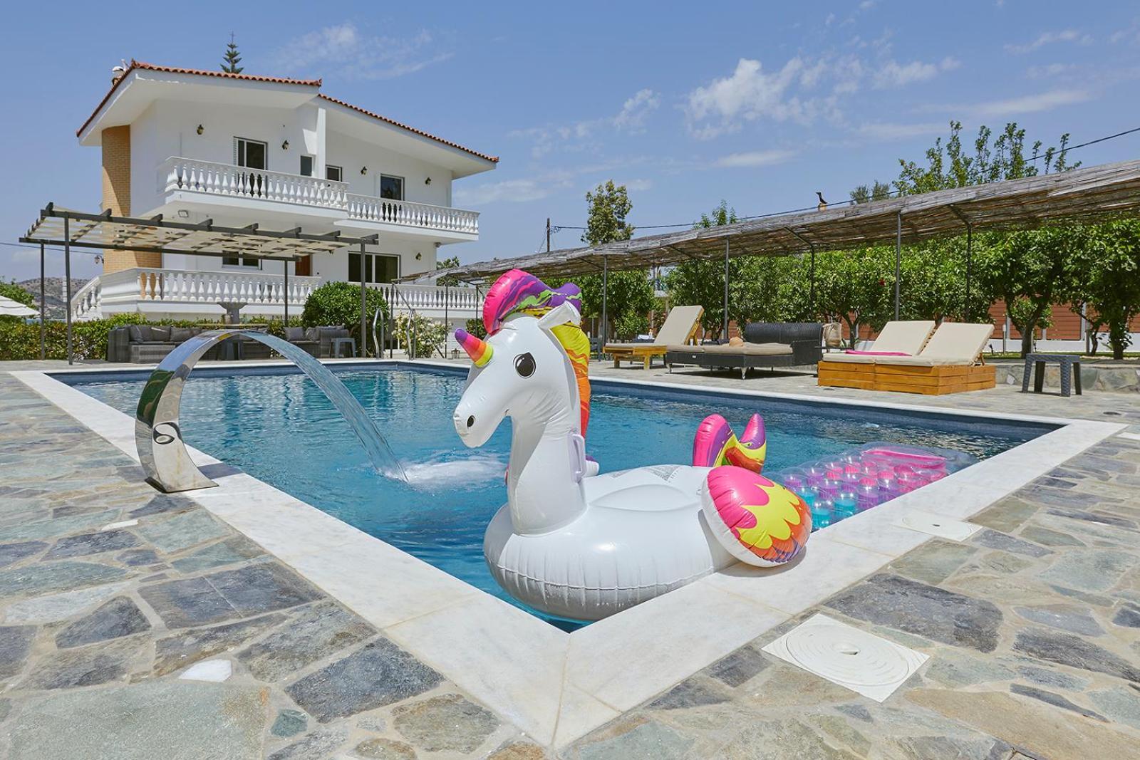 Villa Mairi - 2 Private Pools & Game Room Near Athens Đảo Đảo Salamis Ngoại thất bức ảnh